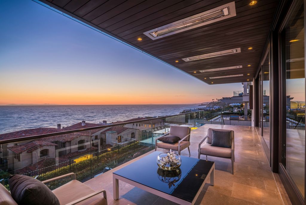 Newly Built Modern House in Dana Point with over stunning views