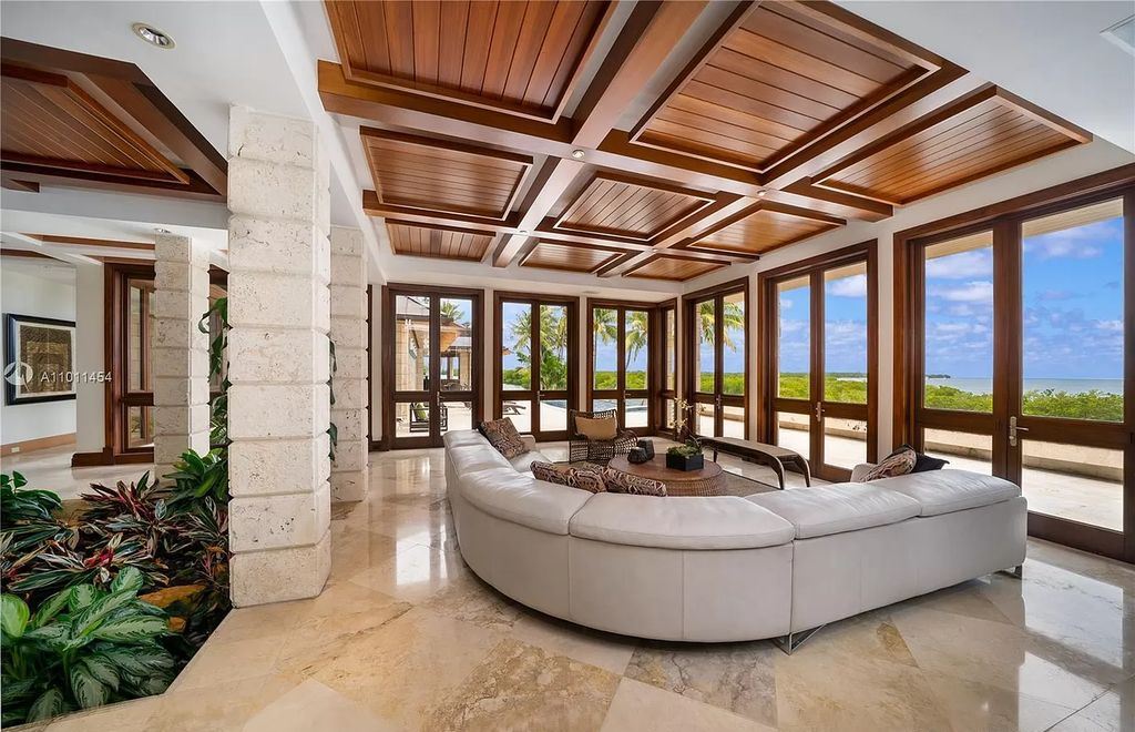 The Miami Waterfront Home is an outstanding residence offers total privacy and stunning water views with oversized pool now available for sale. This home located at 400 S Mashta Dr, Key Biscayne, Florida; offering 6 bedrooms and 7 bathrooms with over 8,200 square feet of living spaces