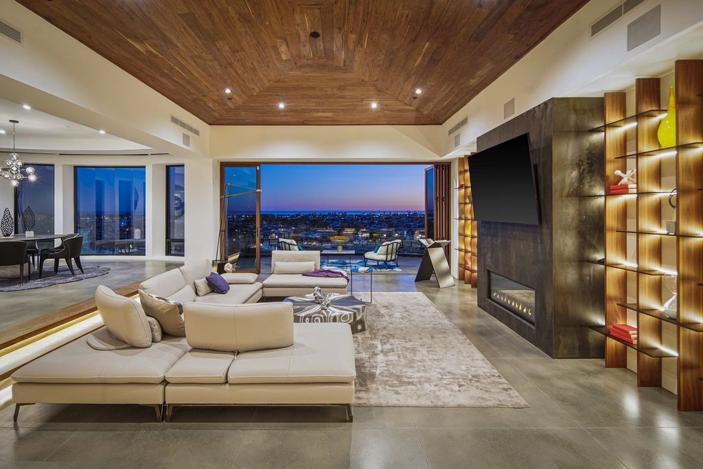 This 17995000 California Contemporary Home boasts An Impeccable Design and the Finest Views 21
