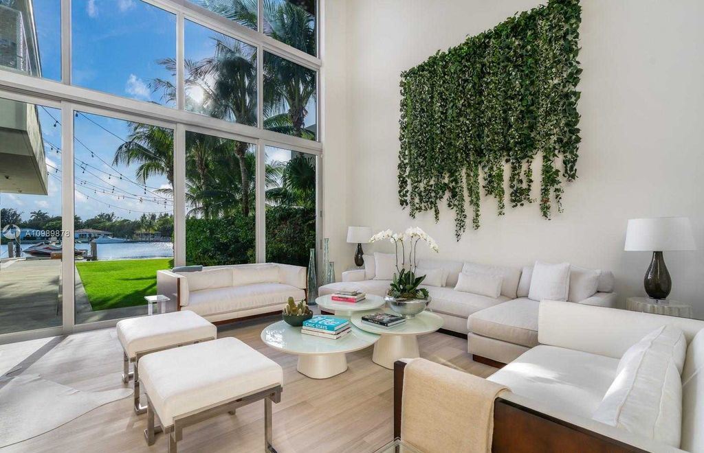 The Miami Beach Villa is a luxurious home perfect for entertaining with large manicured garden and full outdoor kitchen now available for sale. This home located at 1220 S Biscayne Point Rd, Miami Beach, Florida; offering 6 bedrooms and 6 bathrooms with over 5,400 square feet of living spaces.