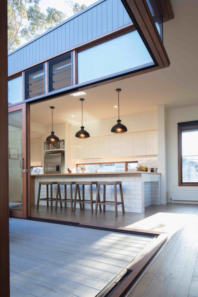 Beautiful Mornington Beach Houses in Melbourne by Habitech Systems