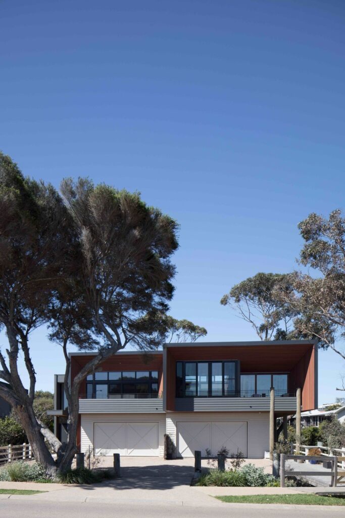 Beautiful Mornington Beach Houses in Melbourne by Habitech Systems 9