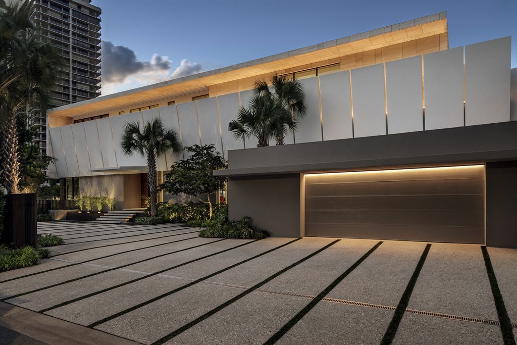 Context and Nature Inspire Terracina House in Miami, Florida by SAOTA