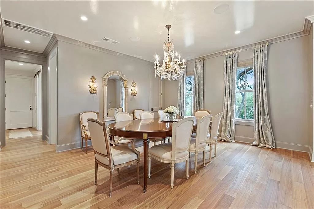 The gorgeous contemporary home in Austin is an elegant home which is privately gated for peace and security now available for sale. This home located at 3604 Westlake Dr, Austin, Texas; offering 5 bedrooms and 5 bathrooms with over 5,600 square feet of living spaces.
