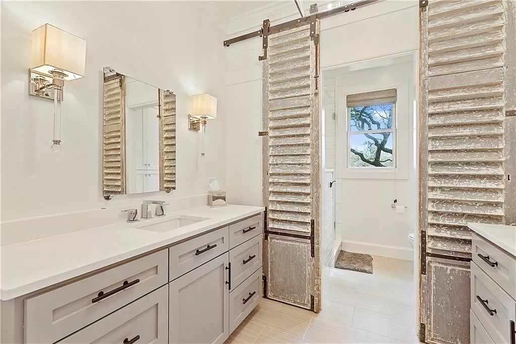 The gorgeous contemporary home in Austin is an elegant home which is privately gated for peace and security now available for sale. This home located at 3604 Westlake Dr, Austin, Texas; offering 5 bedrooms and 5 bathrooms with over 5,600 square feet of living spaces.