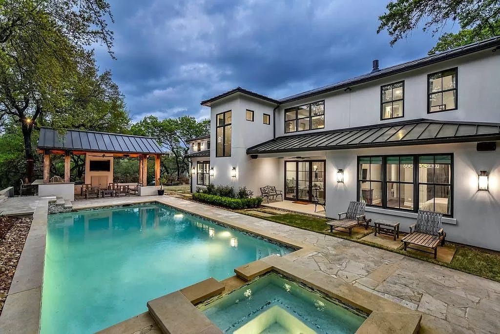 The gorgeous contemporary home in Austin is an elegant home which is privately gated for peace and security now available for sale. This home located at 3604 Westlake Dr, Austin, Texas; offering 5 bedrooms and 5 bathrooms with over 5,600 square feet of living spaces.