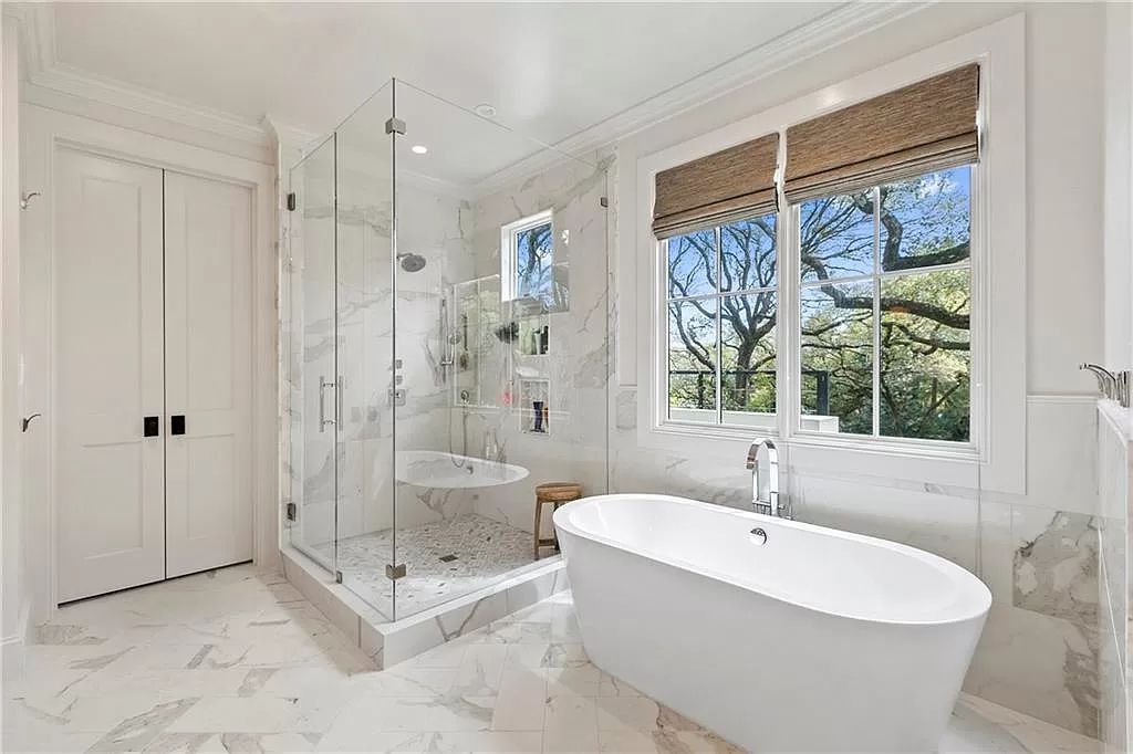 The gorgeous contemporary home in Austin is an elegant home which is privately gated for peace and security now available for sale. This home located at 3604 Westlake Dr, Austin, Texas; offering 5 bedrooms and 5 bathrooms with over 5,600 square feet of living spaces.