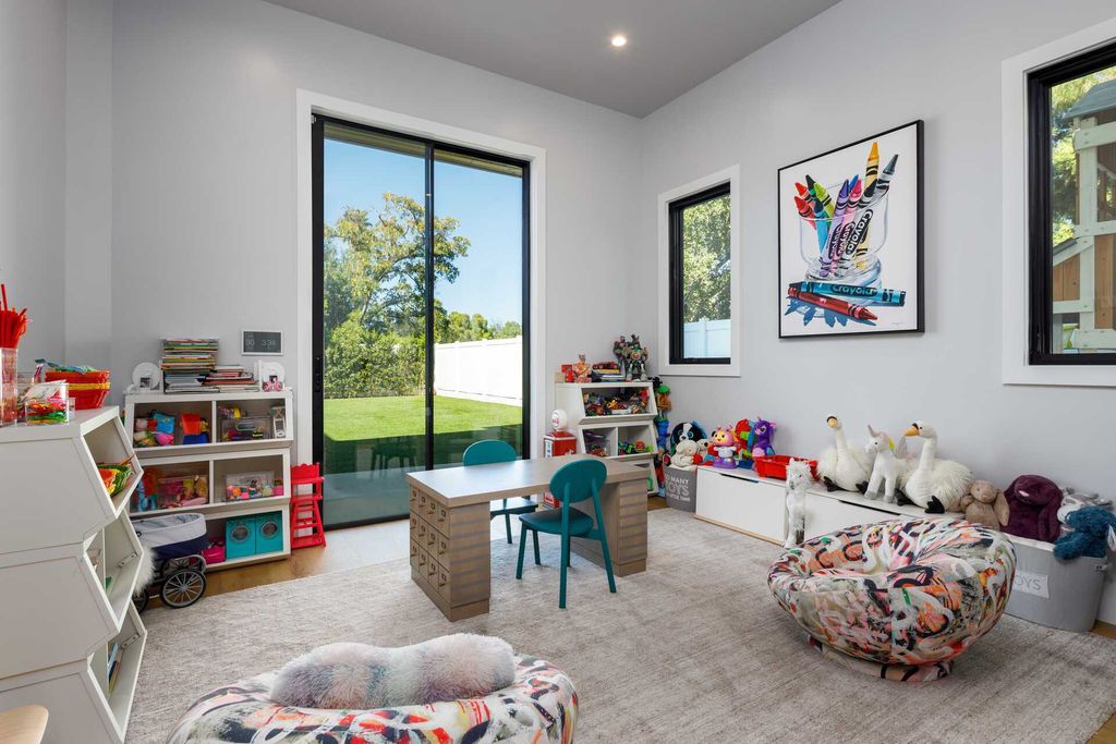 The Modern Farmhouse in Encino is a marvel at the grand scale, gorgeous fixtures, layered textures, and sleek design now available for sale. This home located at 17015 Adlon Rd, Encino, California; offering 6 bedrooms and 10 bathrooms with over 8,900 square feet of living spaces. 