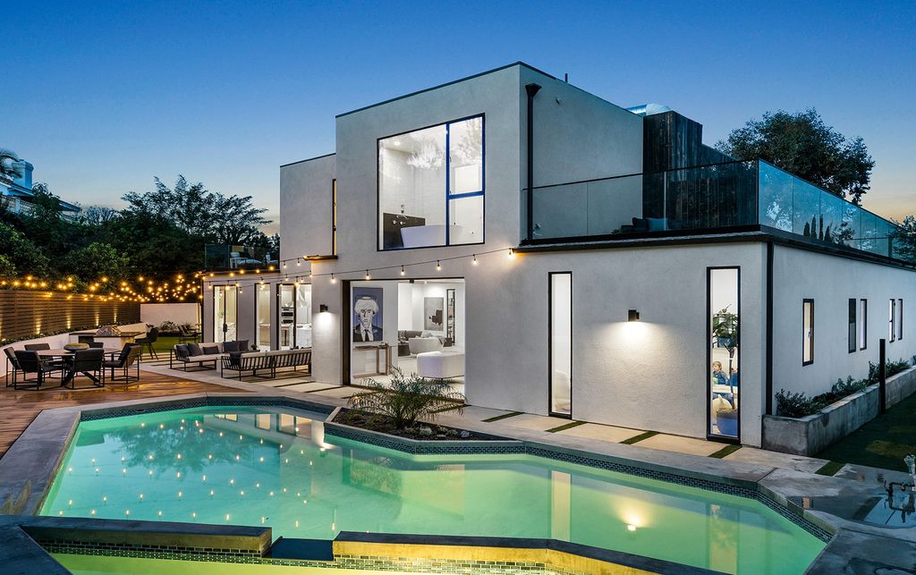 The New Construction Home in Brentwood has been masterfully designed to create intimate environments and spaces now available for sale. This home located at 3023 Elvill Dr, Los Angeles, California; offering 7 bedrooms and 7 bathrooms with over 5,000square feet of living spaces.