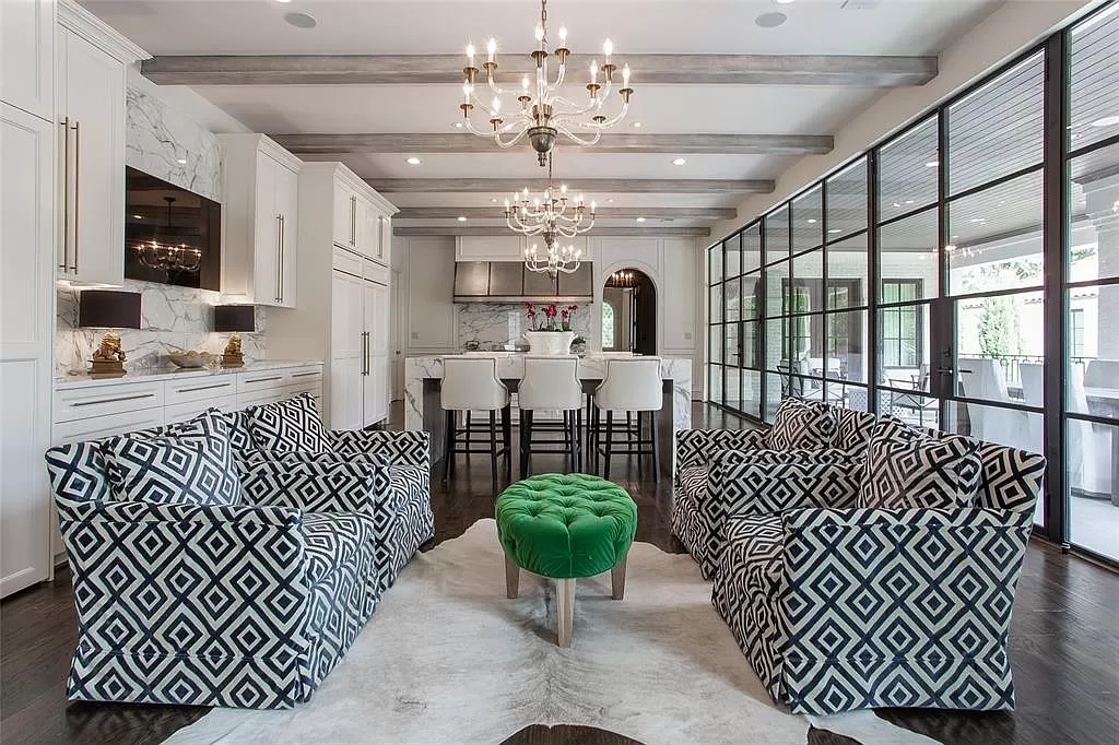 The Mediterranean Home in Texas is a luxurious estate heralds the highest standards in quality, ultimate luxury and privacy now available for sale. This home located at 2425 Stadium Dr, Fort Worth, Texas; offering 5 bedrooms and 8 bathrooms with over 10,000 square feet of living spaces.