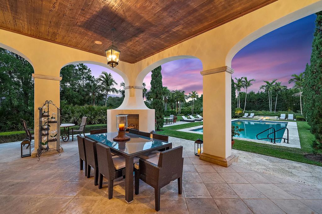 The Florida Home is a luxurious home offers a touch of Palm Beach in the heart of Jupiter now available for sale featuring privacy and security. This home located at 166 Bears Club Dr, Jupiter, Florida; offering 5 bedrooms and 8 bathrooms with over 7,800 square feet of living spaces.