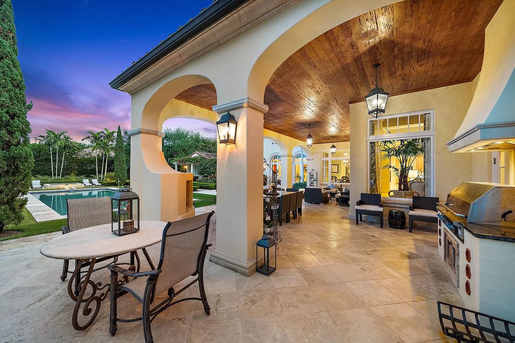 The Florida Home is a luxurious home offers a touch of Palm Beach in the heart of Jupiter now available for sale featuring privacy and security. This home located at 166 Bears Club Dr, Jupiter, Florida; offering 5 bedrooms and 8 bathrooms with over 7,800 square feet of living spaces.
