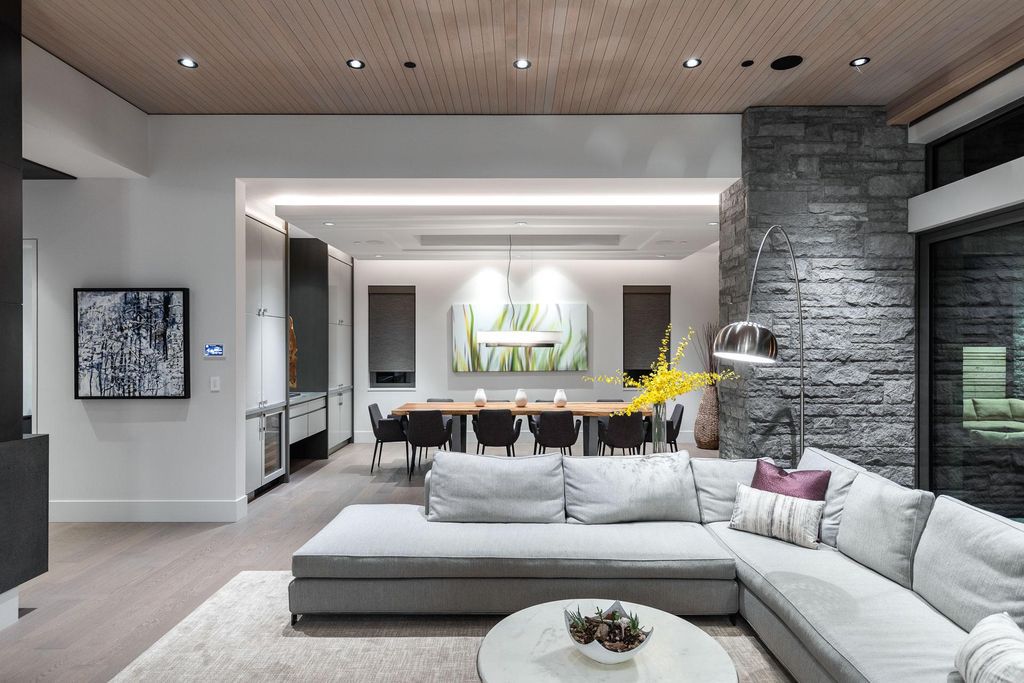 The World Class Sophisticated Home in West Vancouver is a luxurious home now available for sale. This home located at 4325 Keith Rd, West Vancouver, BC V7W 2L9, Canada