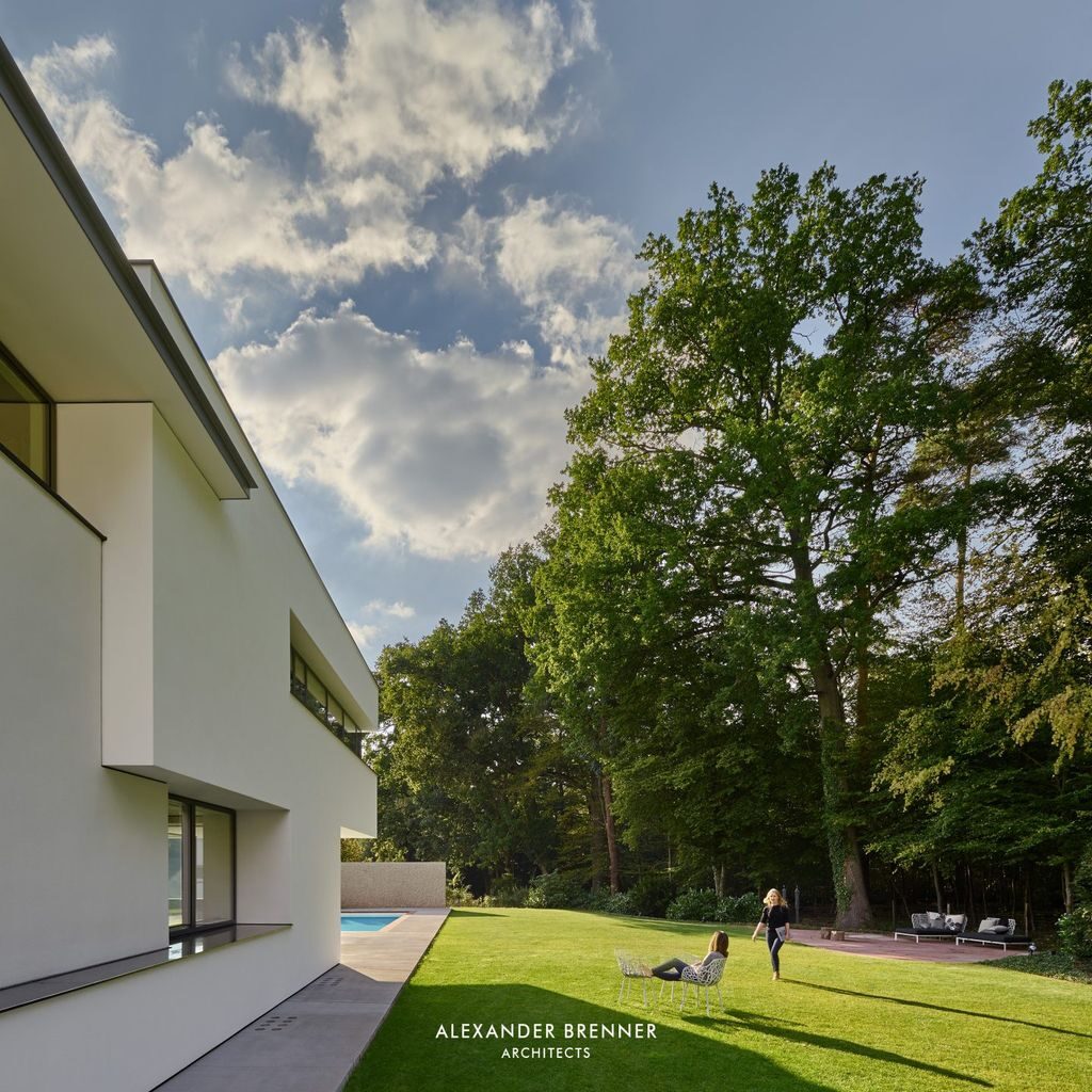 A Prominent Haus am Wald Residence by Alexander Brenner Architects 4