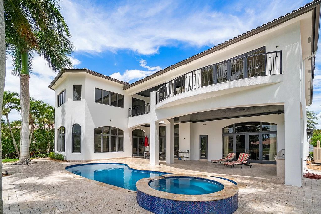 The Transitional Home in Boca Raton is a completely redone estate located in St Andrews one of the most prestigious Country Club now available for sale. This home located at 17530 Foxborough Ln, Boca Raton, Florida