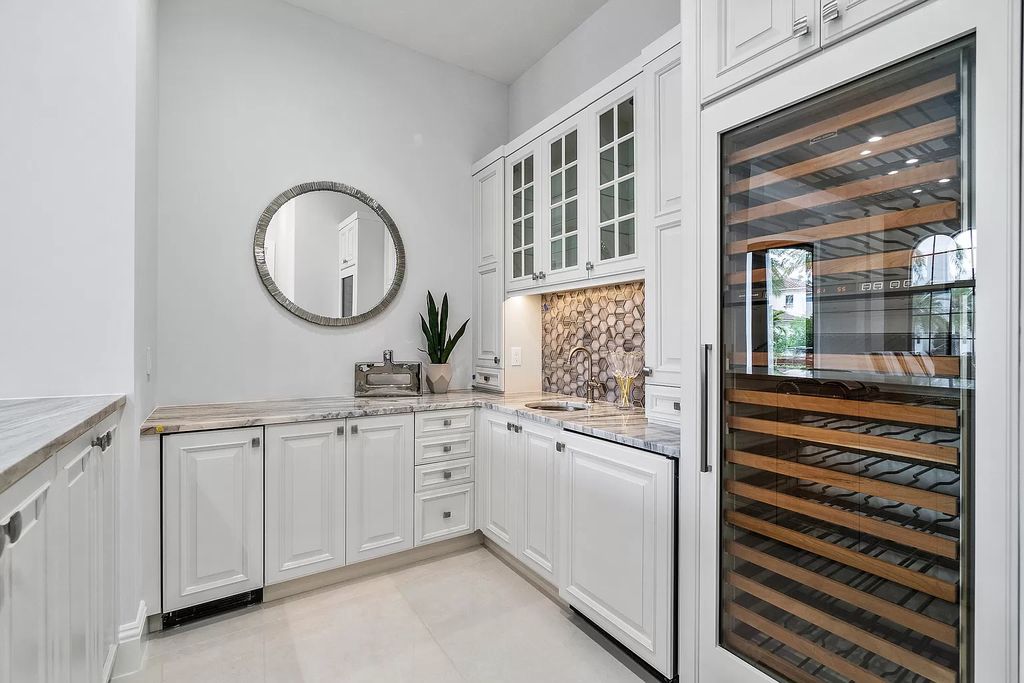 The Transitional Home in Boca Raton is a completely redone estate located in St Andrews one of the most prestigious Country Club now available for sale. This home located at 17530 Foxborough Ln, Boca Raton, Florida