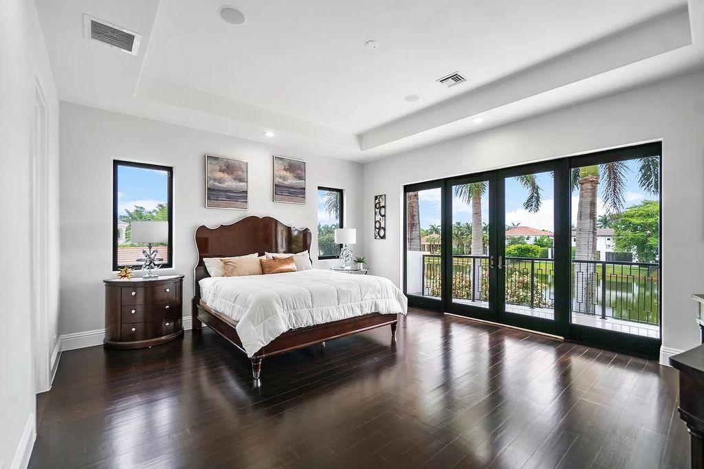The Transitional Home in Boca Raton is a completely redone estate located in St Andrews one of the most prestigious Country Club now available for sale. This home located at 17530 Foxborough Ln, Boca Raton, Florida