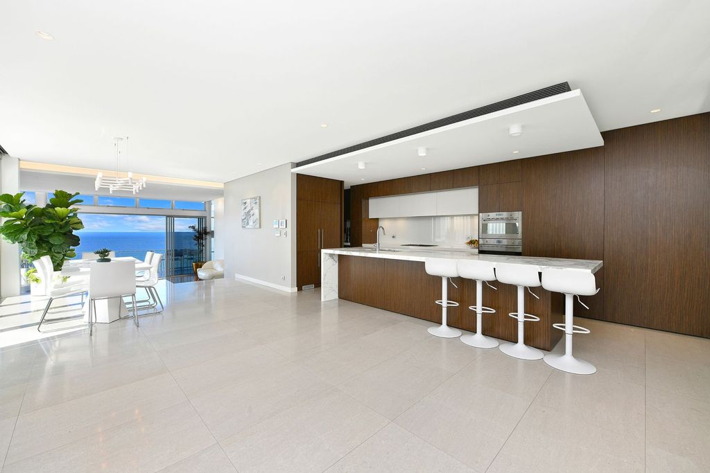  A luxury Lurline Bay home by talented Con Hairis in New South Wales for sale