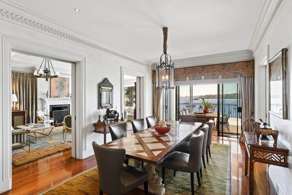 Absolute waterfront estate by Andre Porebski in New South Wales for Sale