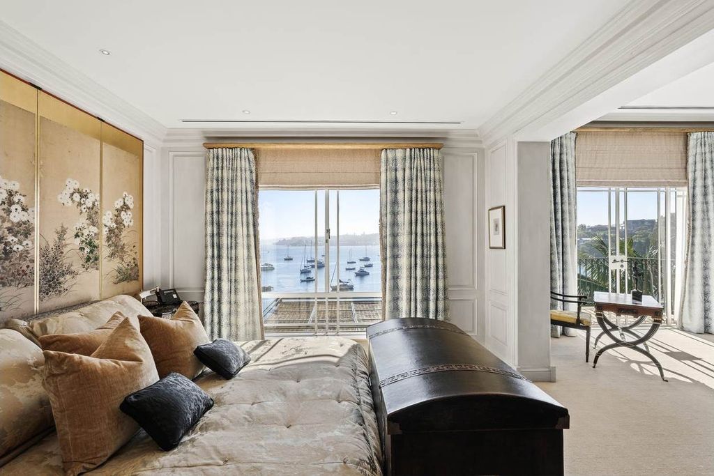 Absolute waterfront estate by Andre Porebski in New South Wales for Sale