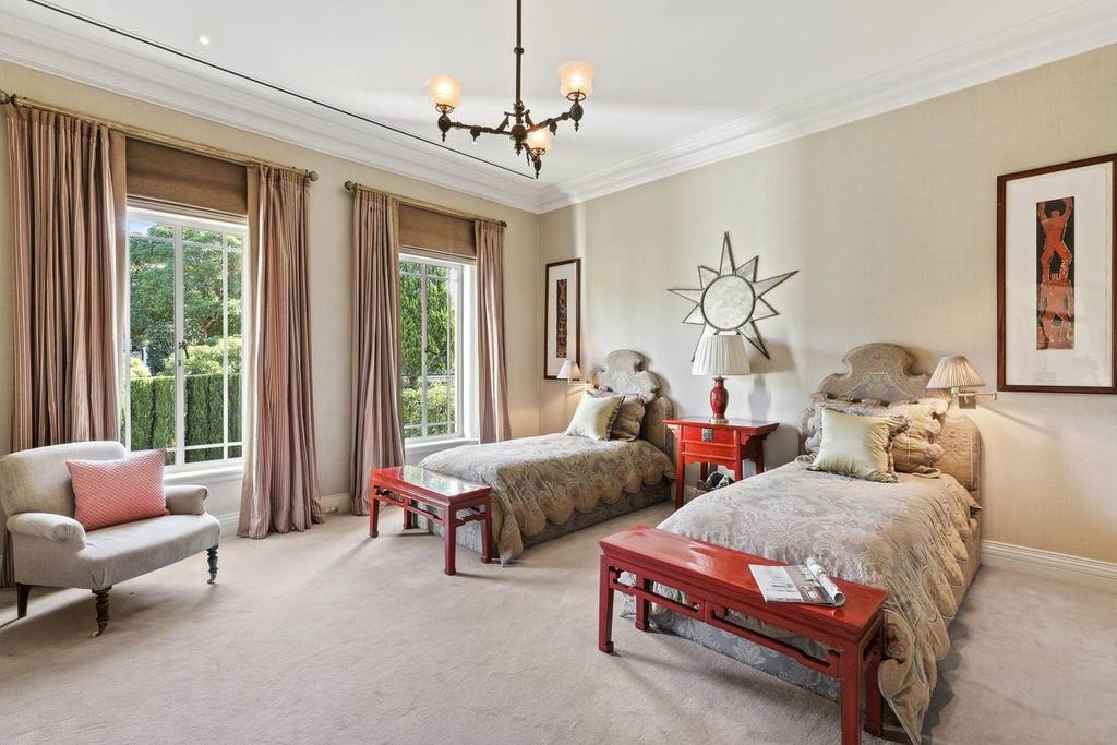 Absolute waterfront estate by Andre Porebski in New South Wales for Sale