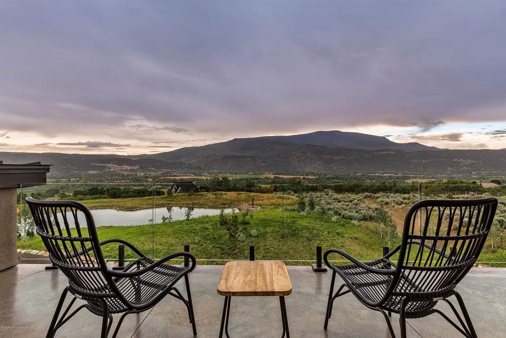 The Contemporary Home in Colorado is an architecturally sophisticated contemporary home with top of the line equestrian facilities now available for sale. This home located at 1430 Hooks Spur Rd, Basalt, Colorado; offering 7 bedrooms and 8 bathrooms with over 7,800 square feet of living spaces.
