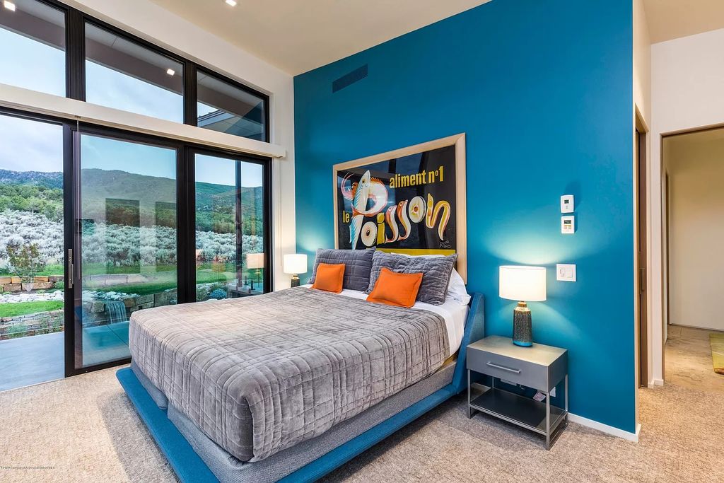 An Architecturally Sophisticated Contemporary Home in Colorado for Sale at 13900000 3
