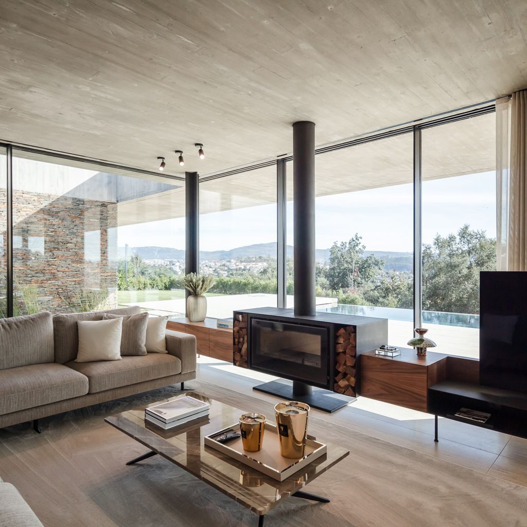 Cork Trees House by Trama Arquitetos a Raw concrete floats over Horizon 8