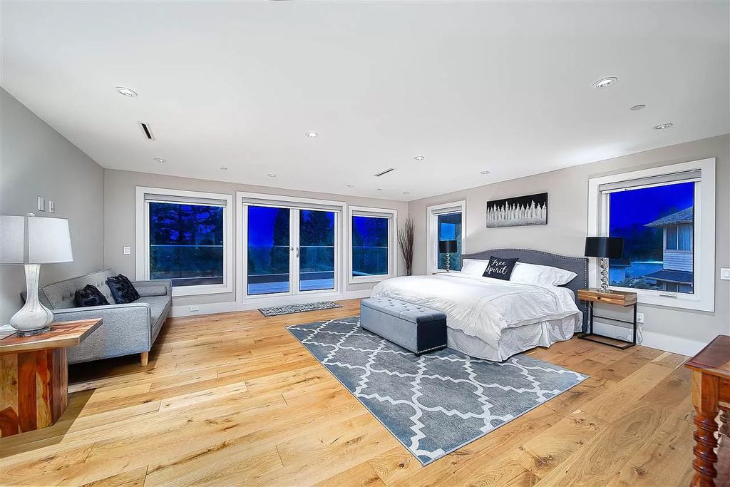 The Fabulous Home in West Vancouver has superb quality & the finest workmanship by Vela Designs now available for sale. This home located at 1010 Wildwood Ln, West Vancouver, BC V7S 2H8, Canada