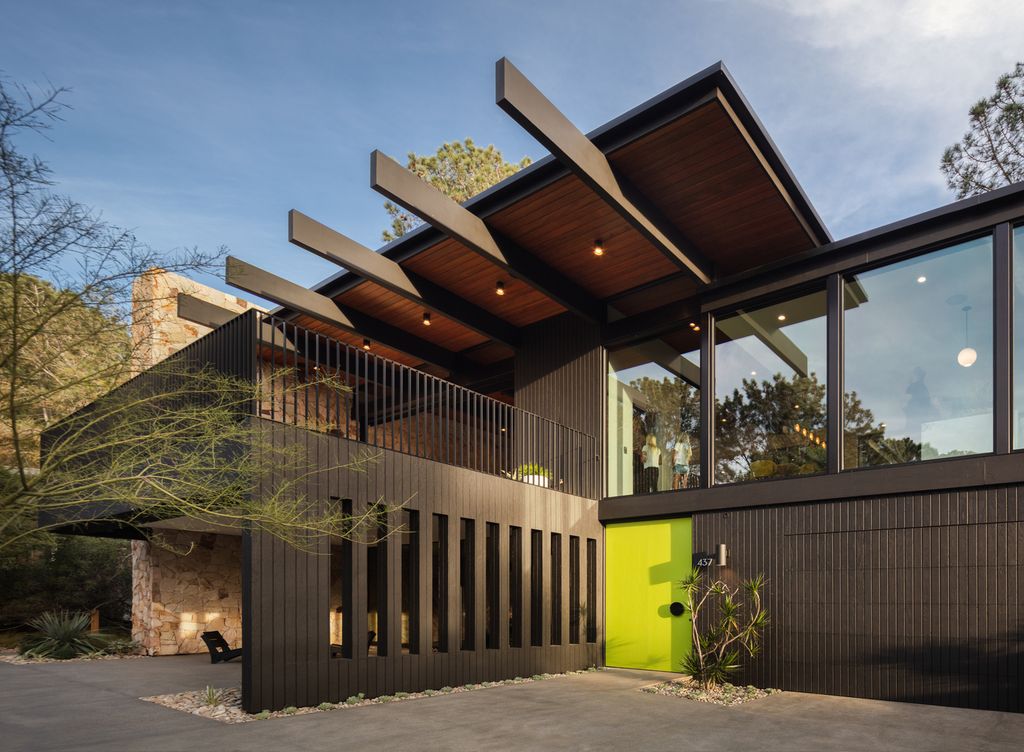 Impressive Pine Needles residence in desirable location of DelMar by NDD 11