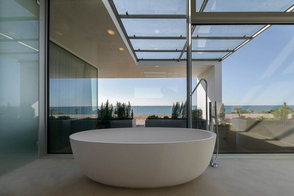 Luxury Sea Front Villa with Spectacular Sea Overlooking by ARQ TAILOR 23 1