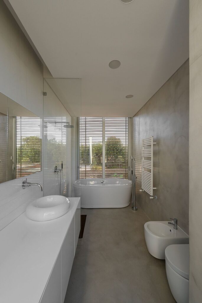 Luxury Sea Front Villa with Spectacular Sea Overlooking by ARQ TAILOR 27 1