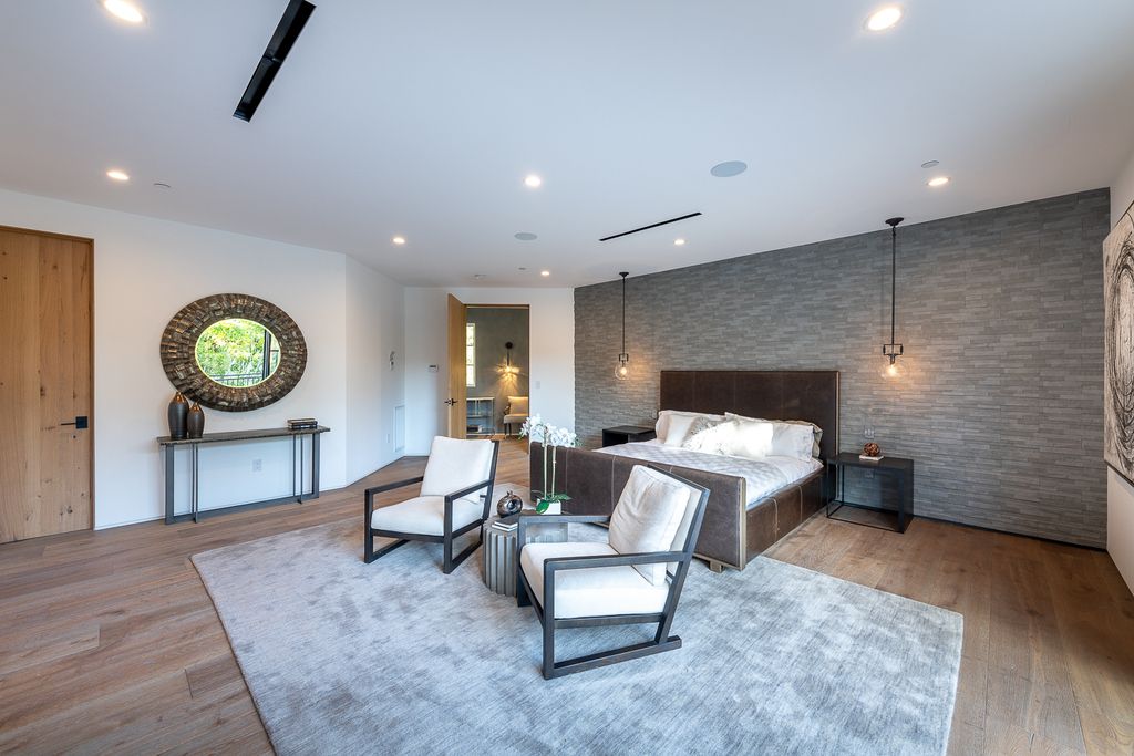 This Marvelous Spanish Contemporary Home in California designed and built by the legendary Arzuman Brothers. This incredible constructed craftsman built-in 2019 consists of 5 bedrooms and 7 bathrooms