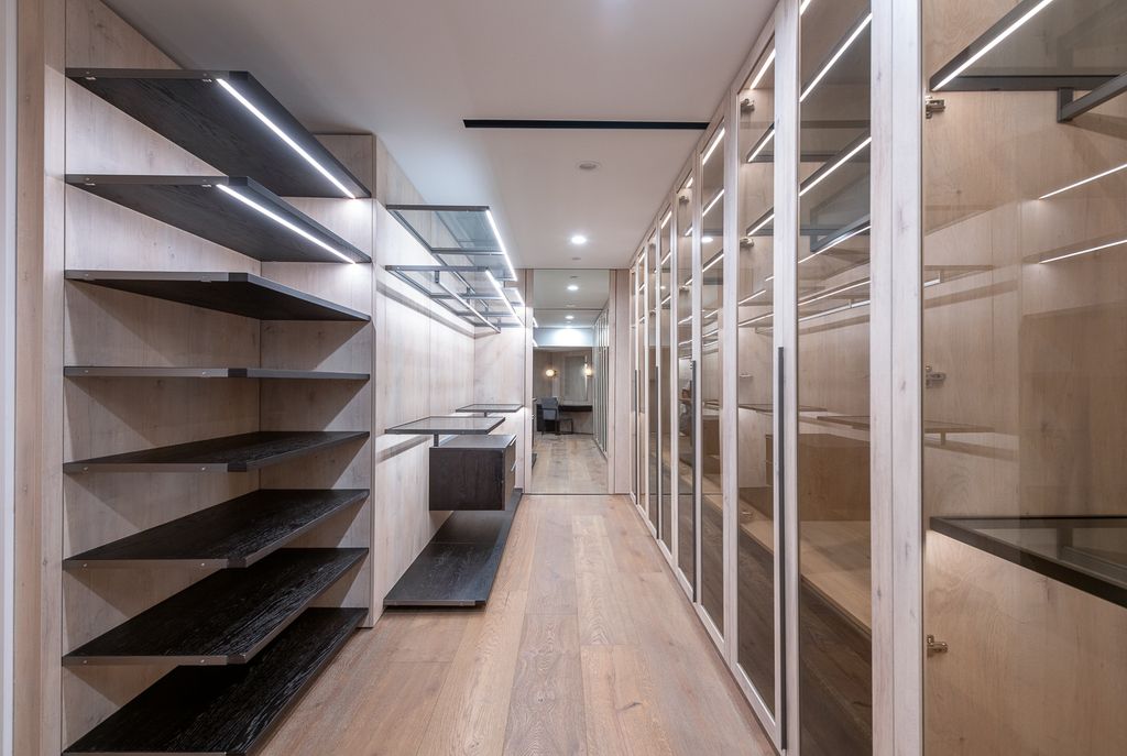 This Marvelous Spanish Contemporary Home in California designed and built by the legendary Arzuman Brothers. This incredible constructed craftsman built-in 2019 consists of 5 bedrooms and 7 bathrooms