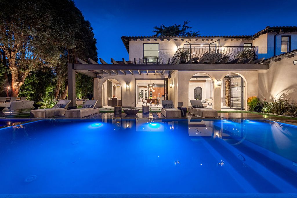 This Marvelous Spanish Contemporary Home in California designed and built by the legendary Arzuman Brothers. This incredible constructed craftsman built-in 2019 consists of 5 bedrooms and 7 bathrooms