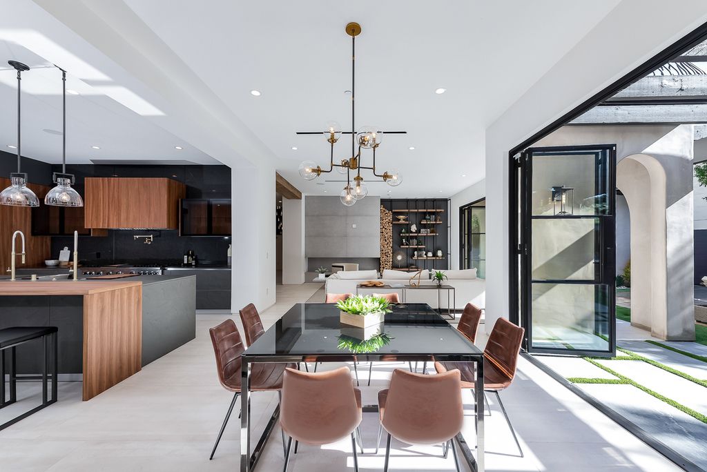 This Marvelous Spanish Contemporary Home in California designed and built by the legendary Arzuman Brothers. This incredible constructed craftsman built-in 2019 consists of 5 bedrooms and 7 bathrooms