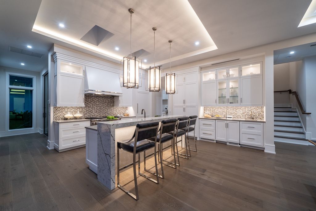 This Mind-Blowing Waterfront Naples Estate was executed by prestigious Gulfstream Homes. This villa redefines understated luxury, in a way that is unparalleled in the marketplace today