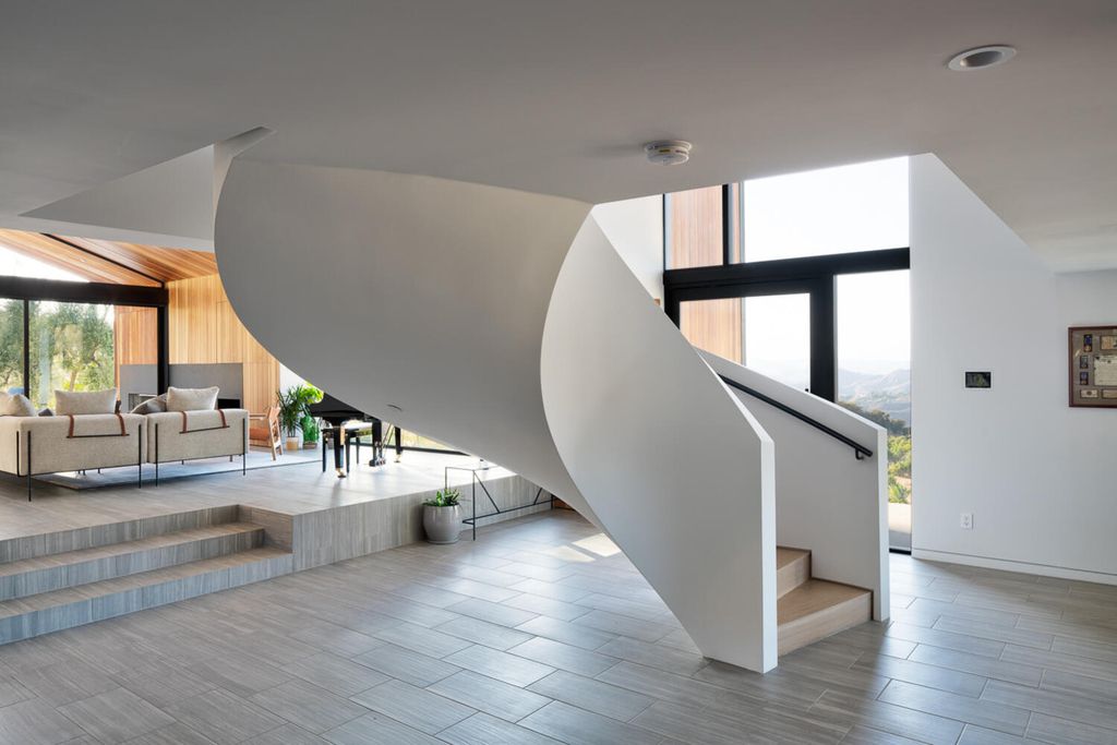 The Modern Home in California is an architectural masterpiece designed and developed by award winning AUX Architecture now available for sale. This home located at 1178 Stunt Rd, Calabasas, California; offering 4 bedrooms and 4 bathrooms with over 4,000 square feet of living spaces.