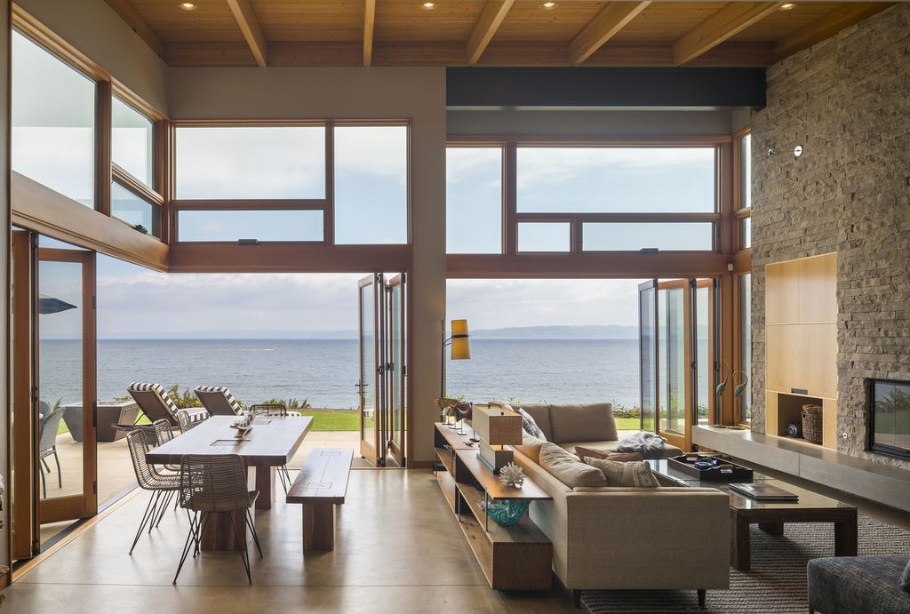 Seaview Escape House Decorated by Charm of the Sea by Coates Design