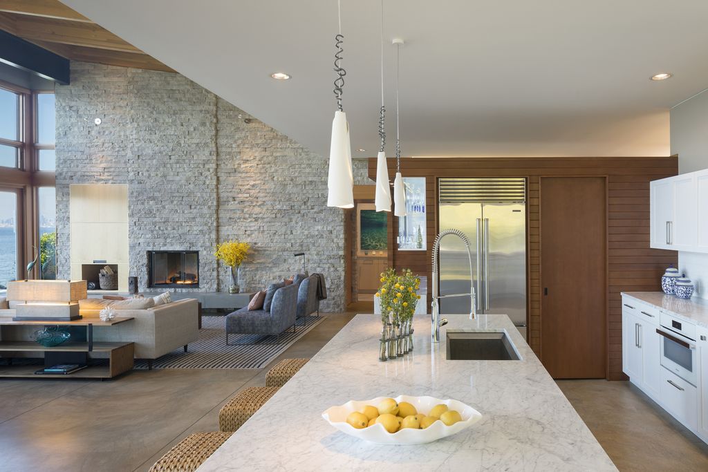 Seaview Escape House Decorated by Charm of the Sea by Coates Design 13