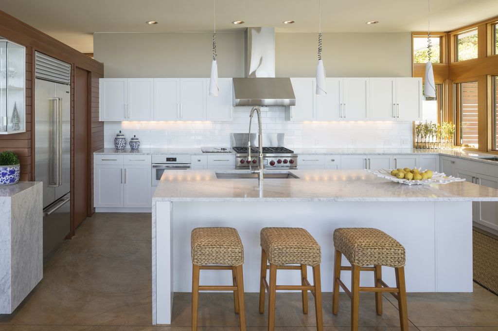 Seaview Escape House Decorated by Charm of the Sea by Coates Design