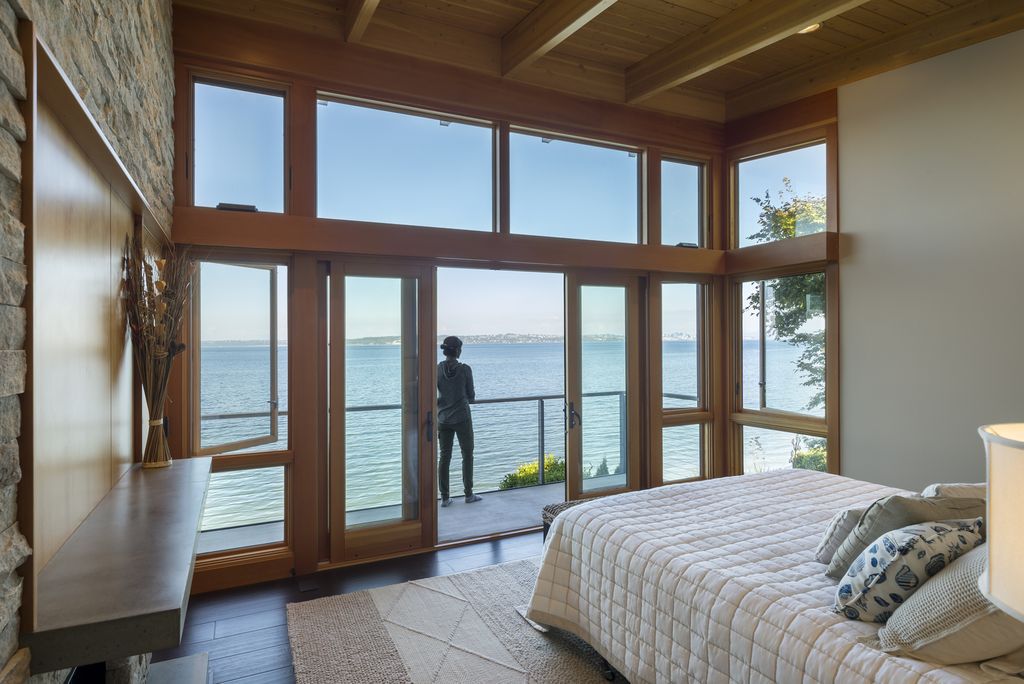 Seaview Escape House Decorated by Charm of the Sea by Coates Design 18