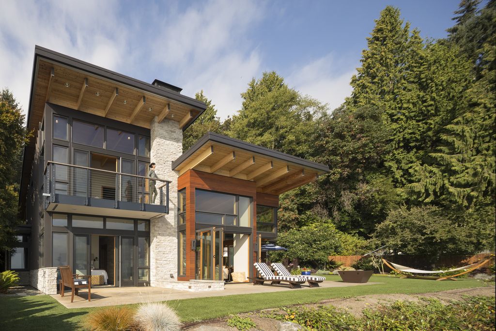 Seaview Escape House Decorated by Charm of the Sea by Coates Design 4