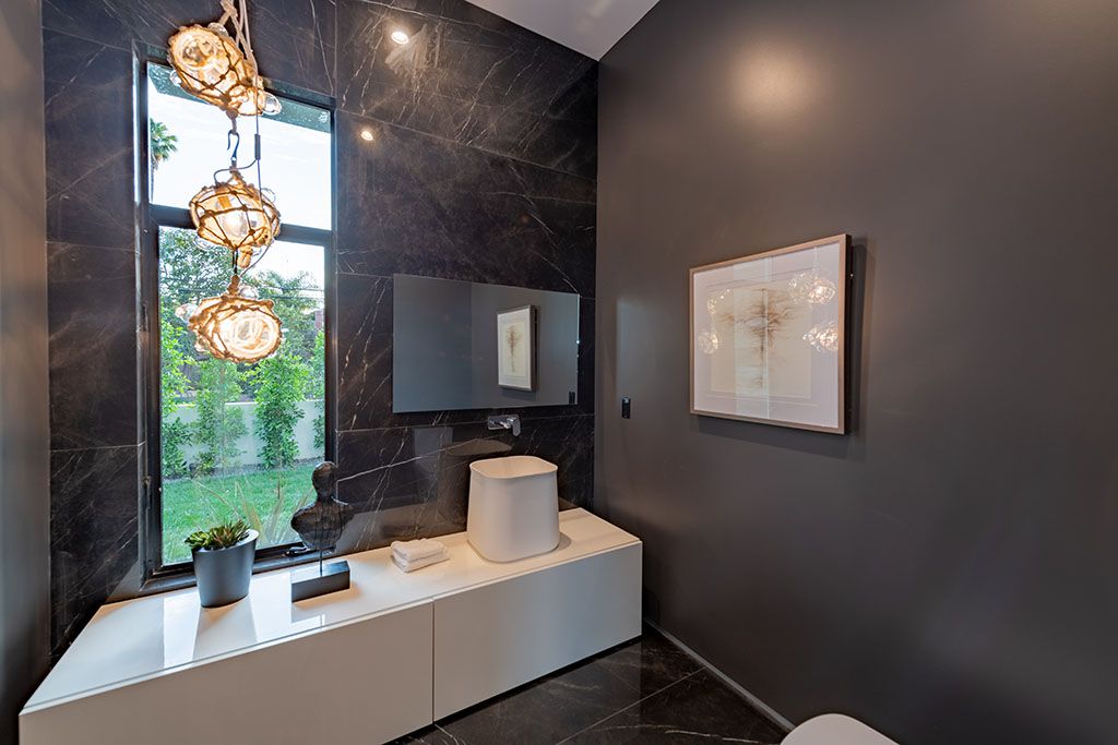 This Studio City Homes, an Architectural Tour De Force was executed and designed by the famed Arzuman Brothers. Situated at the ultimate privacy surrounding green trees and bushed, the over 6,500 sqft luxury home was built in 2018