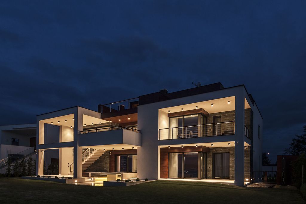Stunning Duplex Lakeside Home in Balatonboglar by Toth Project 1