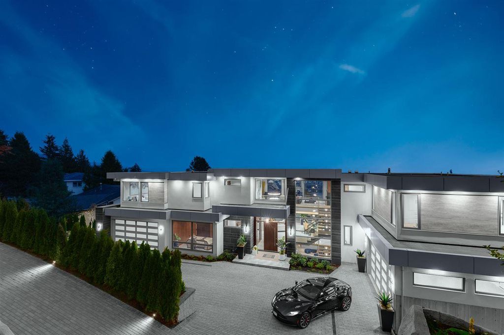 The Sumptuous West Vancouver Villa offers the absolute best panoramic view of Lion Gate Bridge, Downtown & Stanley Park now available for sale. This home located at 1430 Bramwell Rd, West Vancouver, BC V7S 2N9, Canada