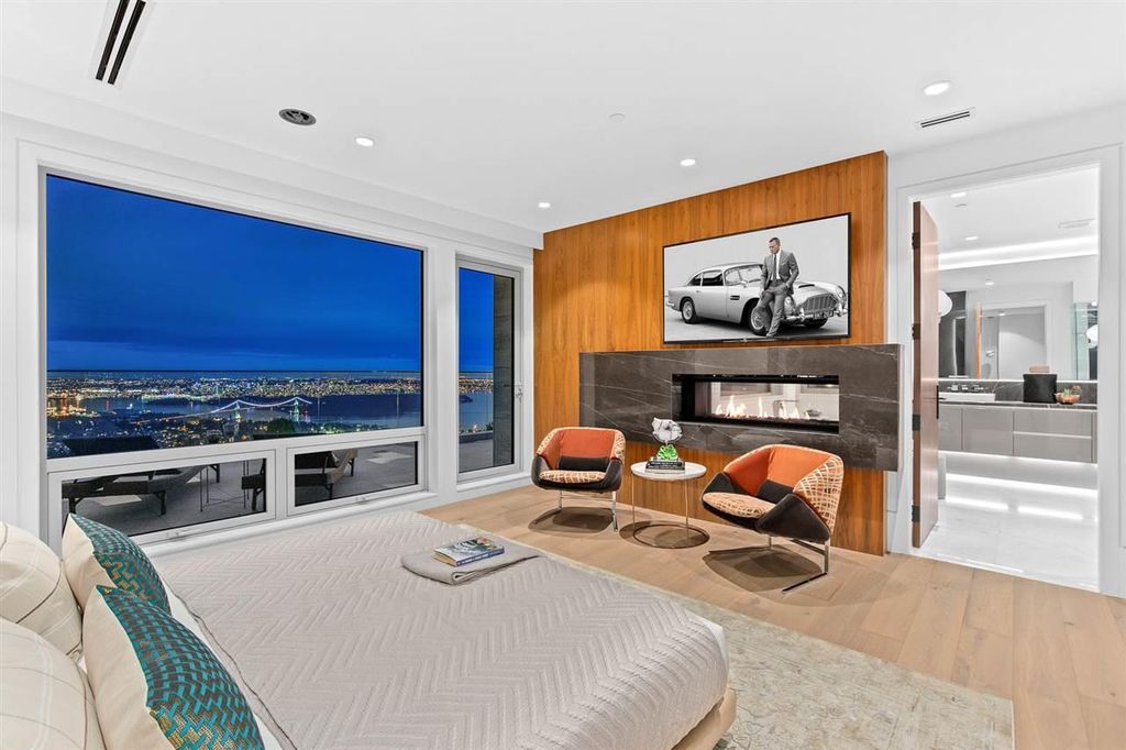 The Sumptuous West Vancouver Villa offers the absolute best panoramic view of Lion Gate Bridge, Downtown & Stanley Park now available for sale. This home located at 1430 Bramwell Rd, West Vancouver, BC V7S 2N9, Canada
