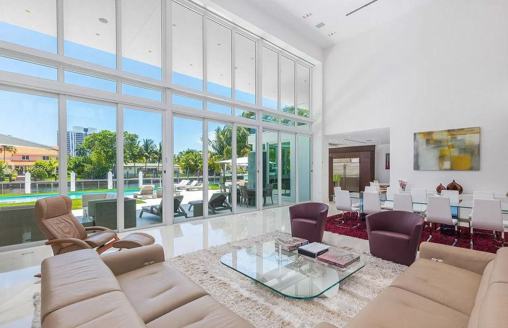 The Waterfront Home in Florida located on one of South Florida’s most sought-after waterfront communities now available for sale. This home located at 431 Alamanda Dr, Hallandale Beach, Florida