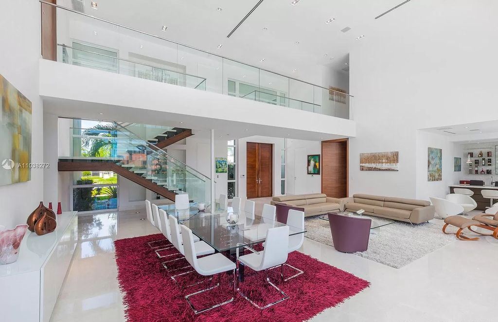 The Waterfront Home in Florida located on one of South Florida’s most sought-after waterfront communities now available for sale. This home located at 431 Alamanda Dr, Hallandale Beach, Florida