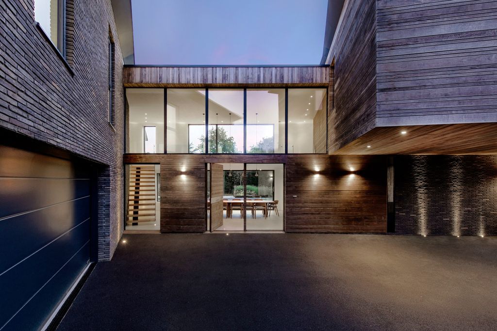 The Elements house, perfect place to host & entertain by AR Design Studio